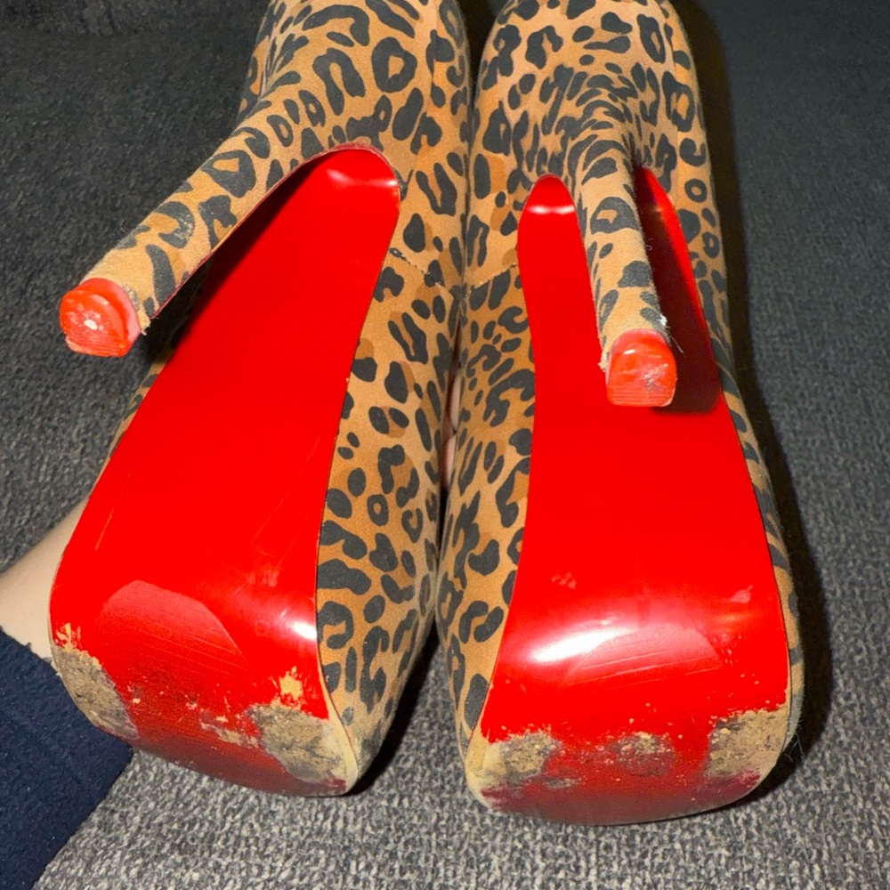 RED BOTTOMS Leopard animal Print Stiletto high Heels Red Soles 7.5 valentine - Picture 10 of 11